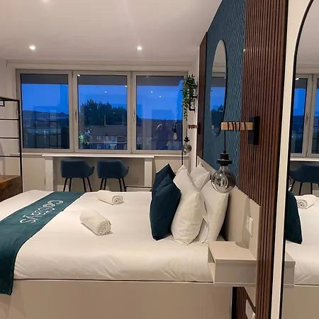 Costays - Apartment 3*