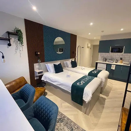 Costays - Apartment 3*