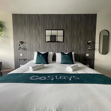 Costays - Apartment 3*